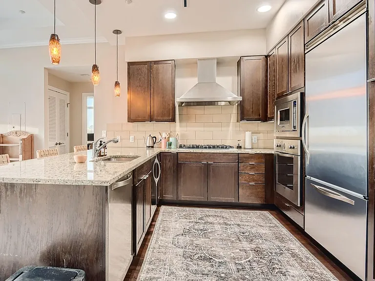 7600 Landmark Way #911 — Photo 4