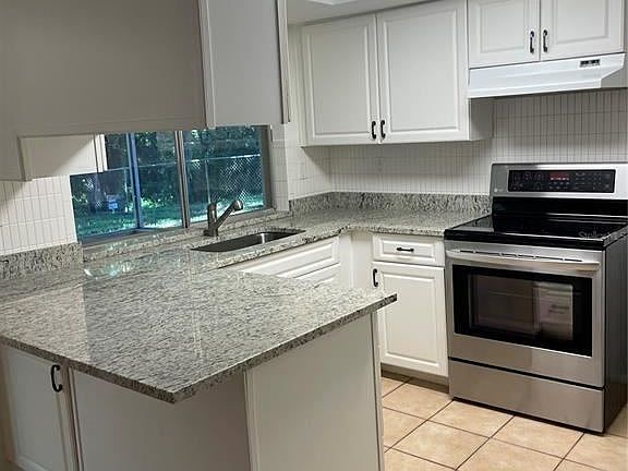 3rd image of 12501 River Mill Dr
