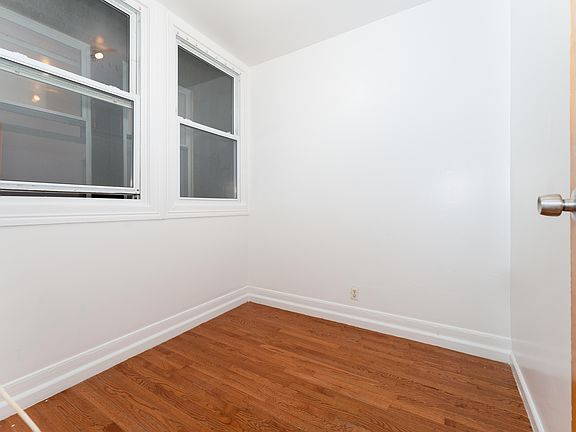 3rd image of 1578 3rd Ave APT 1