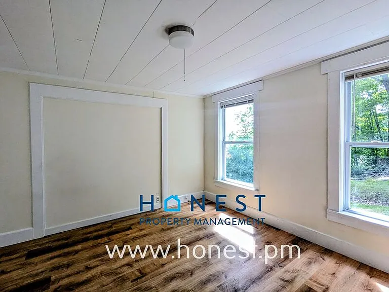36 Prospect St #3 — Photo 19