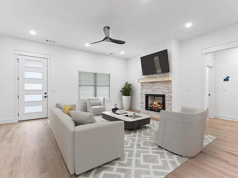 16 Celtic Dr — Photo 7