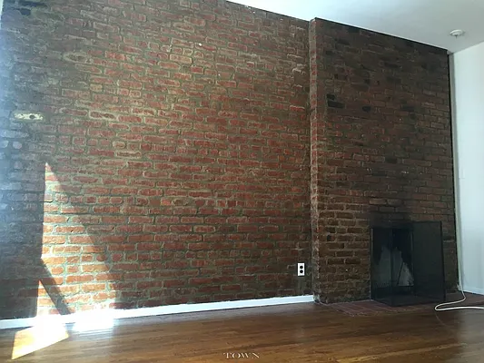 Rented by Town Residential | media 15