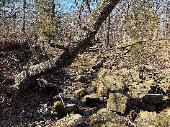 4th image of 1 Refinery Rd