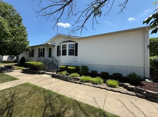 57 Petunia Cir, Matteson, IL 60443