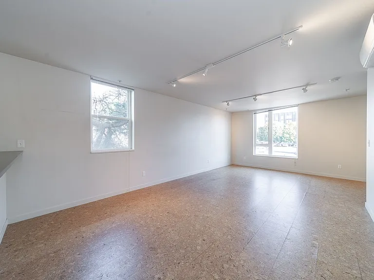 Adrianna Apartments — Photo 5