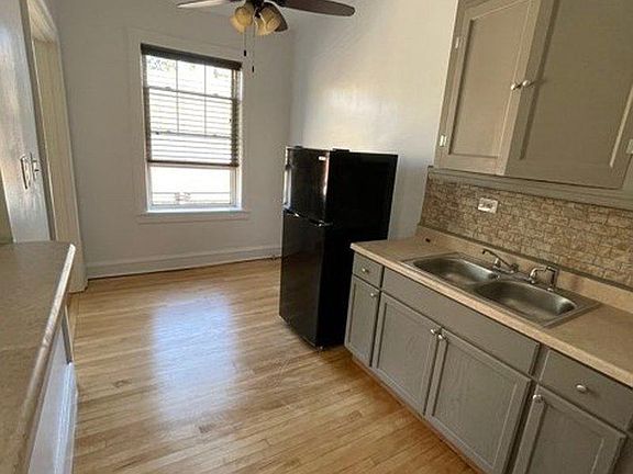 4th image of 1303 Elmwood Ave APT 101