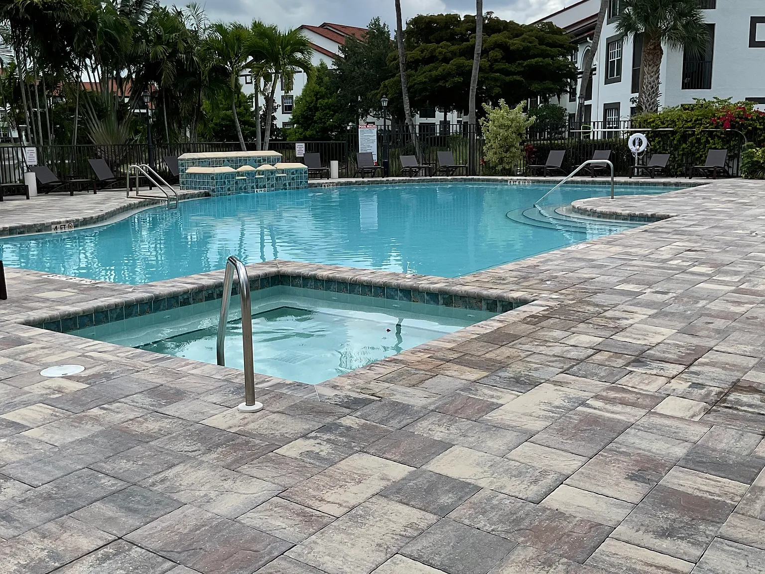 2 bed, 1215 sqft, $1,995 — Photo 3