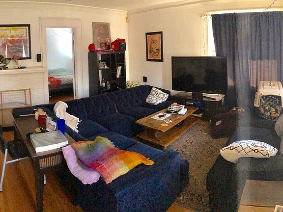 3rd image of 4014 E Colorado St