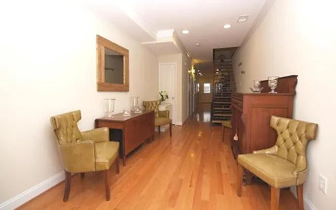 315 S Collington Ave — Photo 2