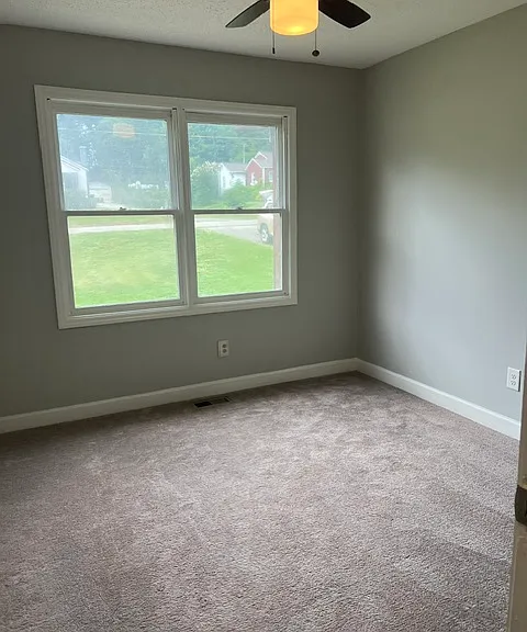 328 Millsaps Rd — Photo 1
