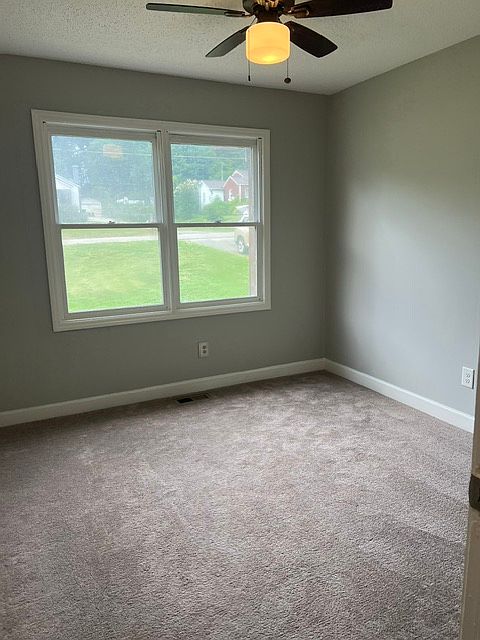 1st image of 328 Millsaps Rd