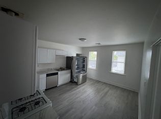 52 Davis St #2, Danbury, CT 06810