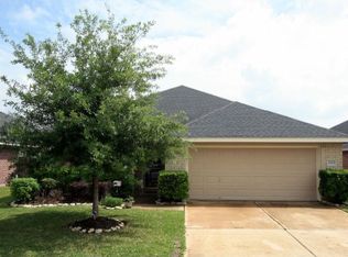 19015 Spring Meadows Ln, Richmond, TX 77407