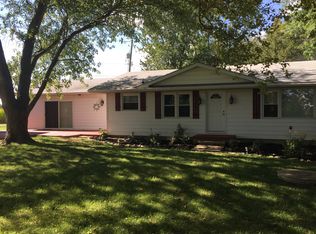 5047 Old Salem Ln, Springfield, IL 62711