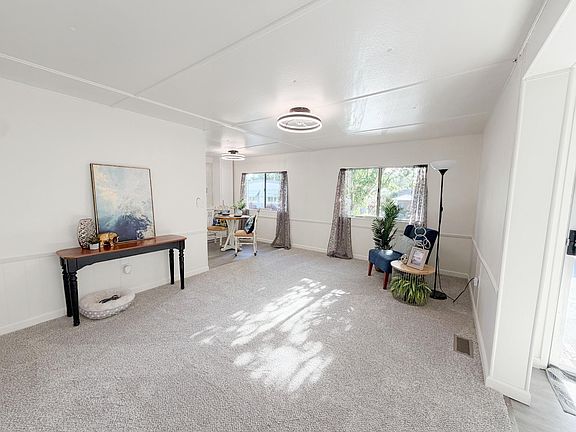 2nd image of 77088 Lauppe Ln