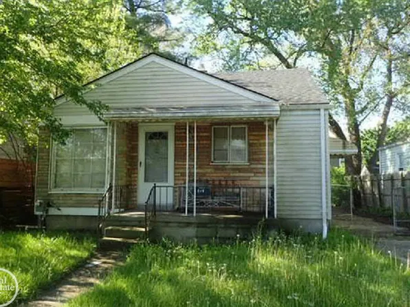 828 E Elza Ave, Hazel Park, MI 48030