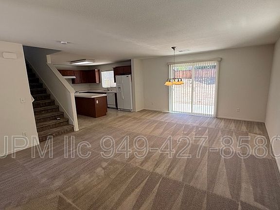 3rd image of 330 Bulluno Dr