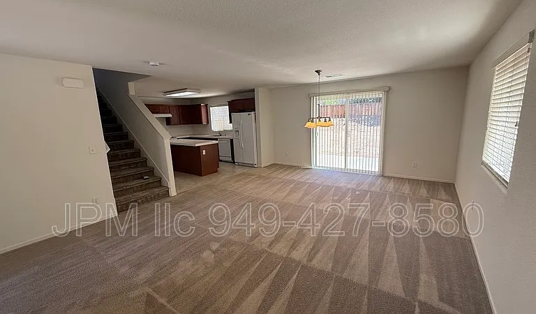 330 Bulluno Dr — Photo 3