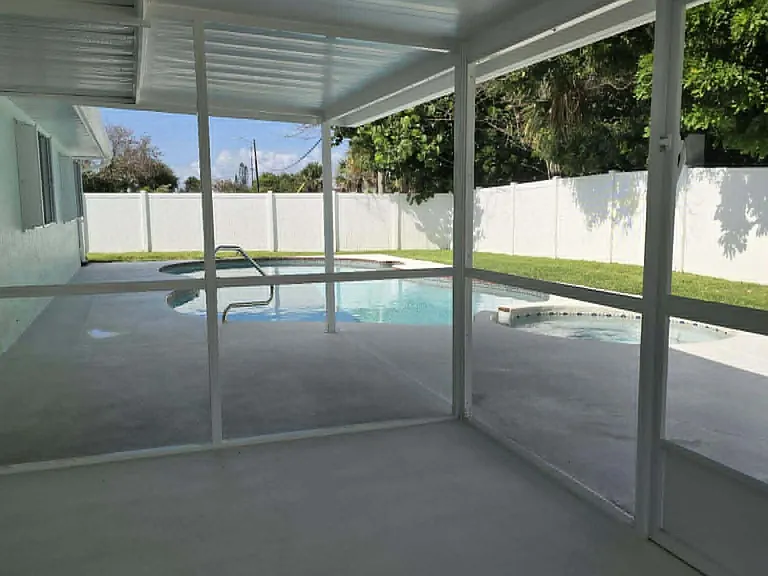 598 Verbenia Ct — Photo 13