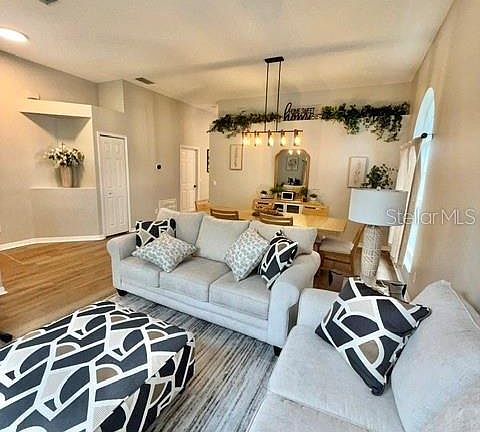 5th image of 13620 WATERHOUSE WAY