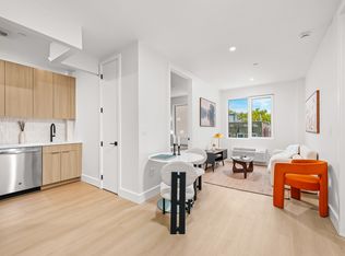 102 E 53rd St #5M, Brooklyn, NY 11203