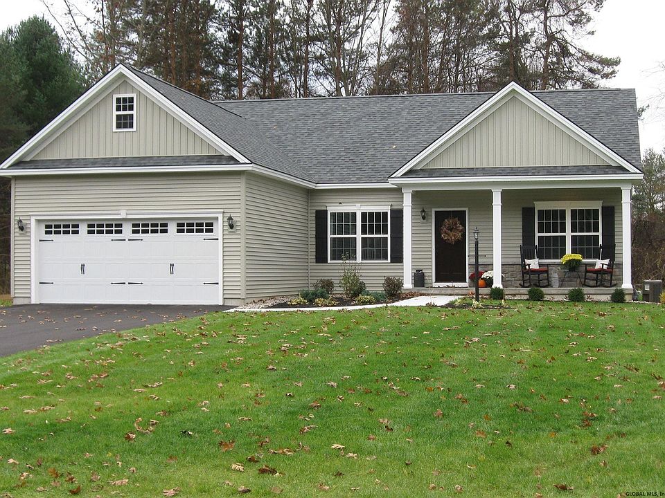 1st image of 36 Alessia Dr