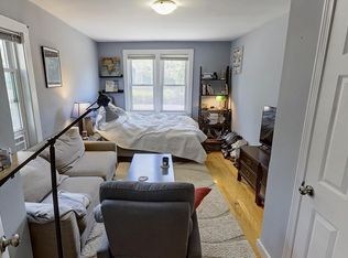 173A Rindge Ave #1R, Cambridge, MA 02140