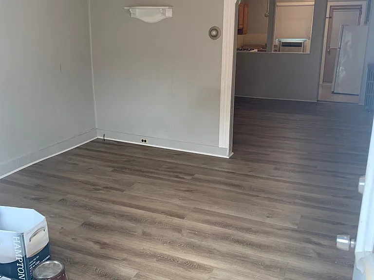 430 S Washington St — Photo 2