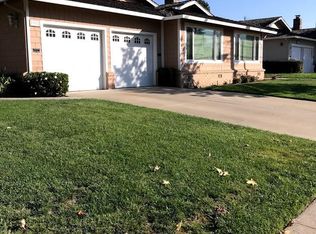 1917 S Springer Rd, Mountain View, CA 94040