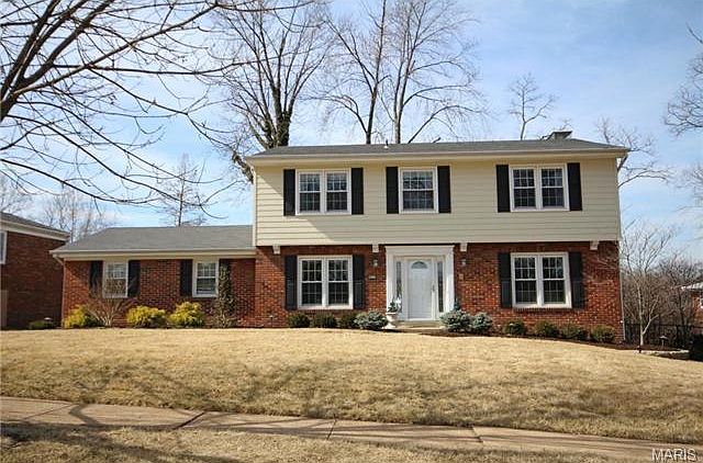1st image of 9011 Laurel Crest Dr