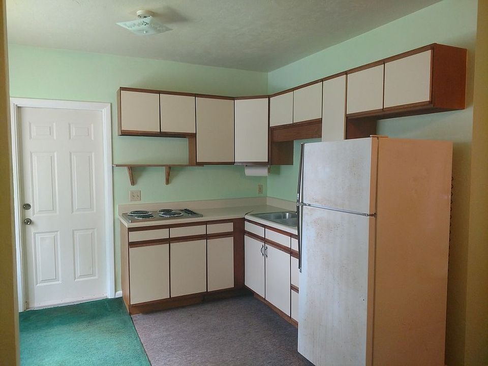 1st image of 2712 NW 49th Pl