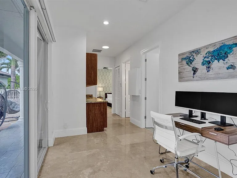 13751 Pine Meadow Ct — Photo 37