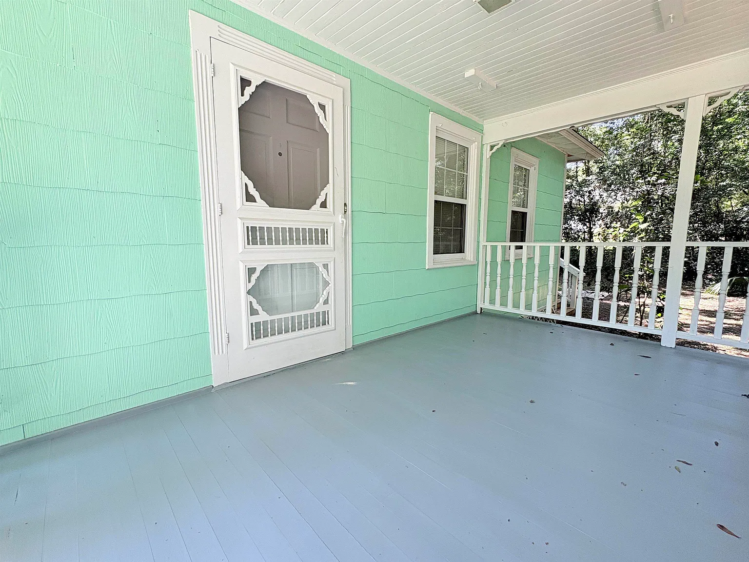 3 bed, 944 sqft, $1,795 — Photo 3
