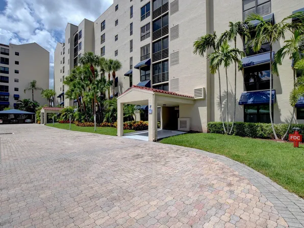 7582 Regency Lake Drive #701, Boca Raton, FL 33433