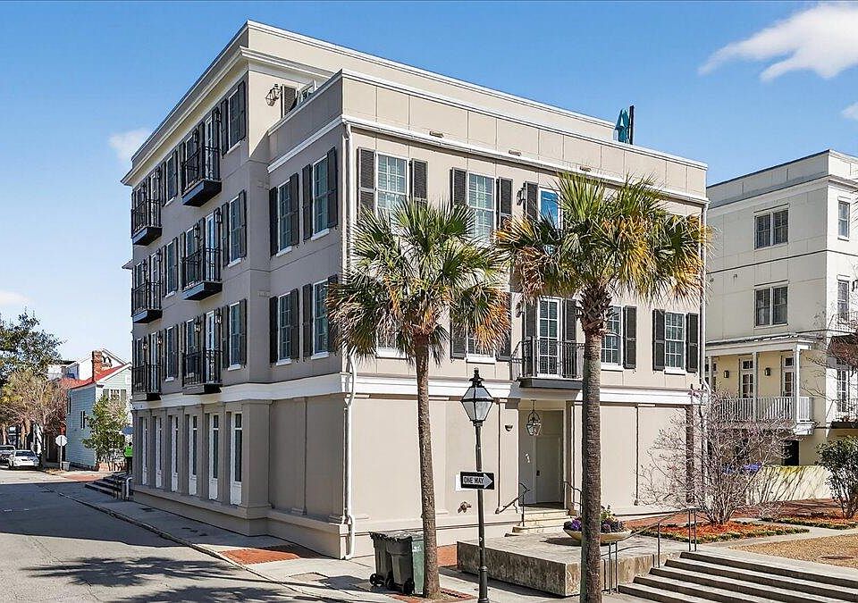1st image of 69 Morris St APT 301