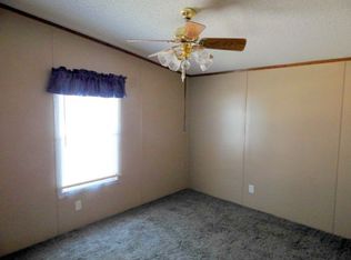 203 N Kruzen Ave, Macksville, KS 67557