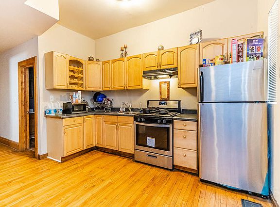 4th image of 6407 S Greenwood Ave