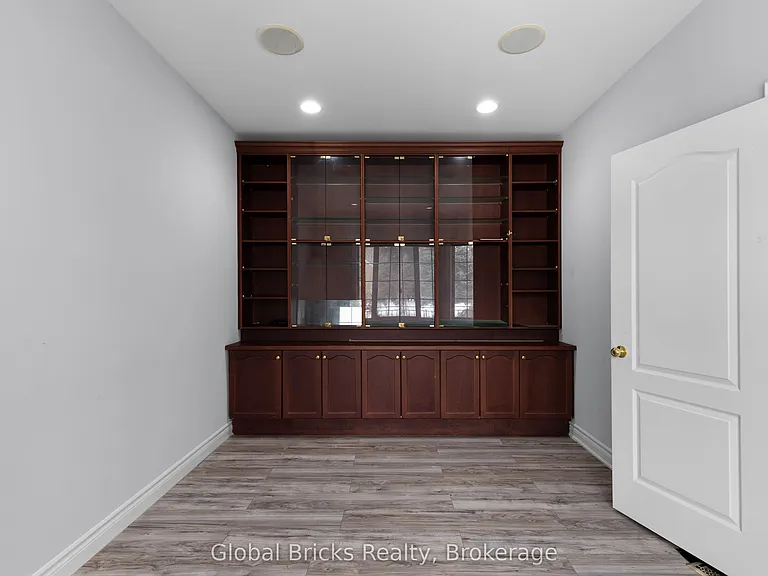 14 Fisher Dr — Photo 7