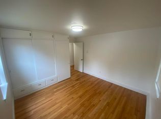 8255 Wallingford Ave N, Seattle, WA 98103