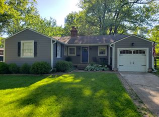 7046 Granada Rd, Prairie Village, KS 66208