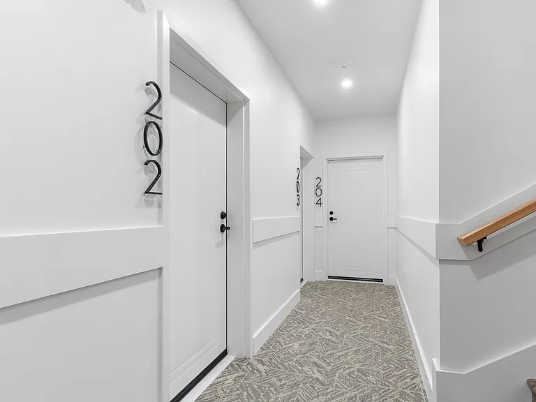 113 Ives Street — Photo 30