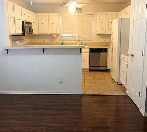 3rd image of 254 Indian Mound Ct