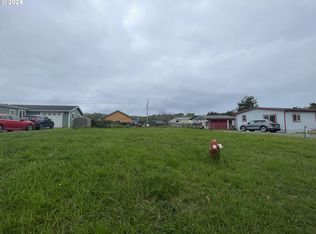 Indiana Ave, Bandon, OR 97411