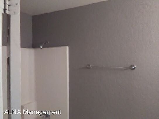 2nd image of 3229 Hanger Ave