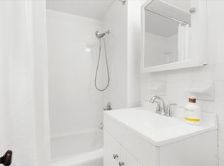 9 Hoffman Rd #A, Lebanon, NJ 08833