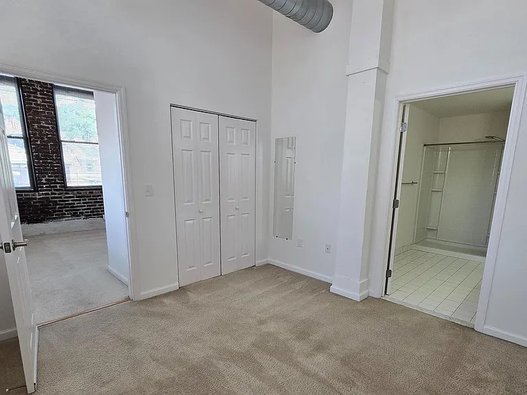 4368 Cresson St #302 — Photo 14