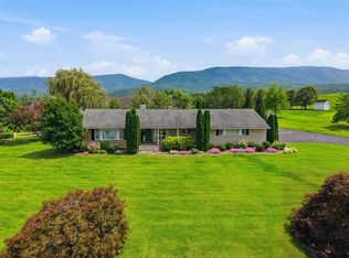 203 Palmyra Rd, Edinburg, VA 22824