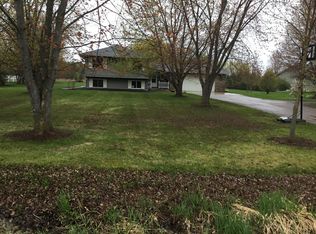 9039 Canby Ct, Northfield, MN 55057