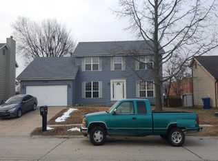 3069 Willow Creek Estates Dr, Florissant, MO 63031