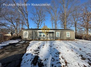 5320 Winston Pl, Indianapolis, IN 46218